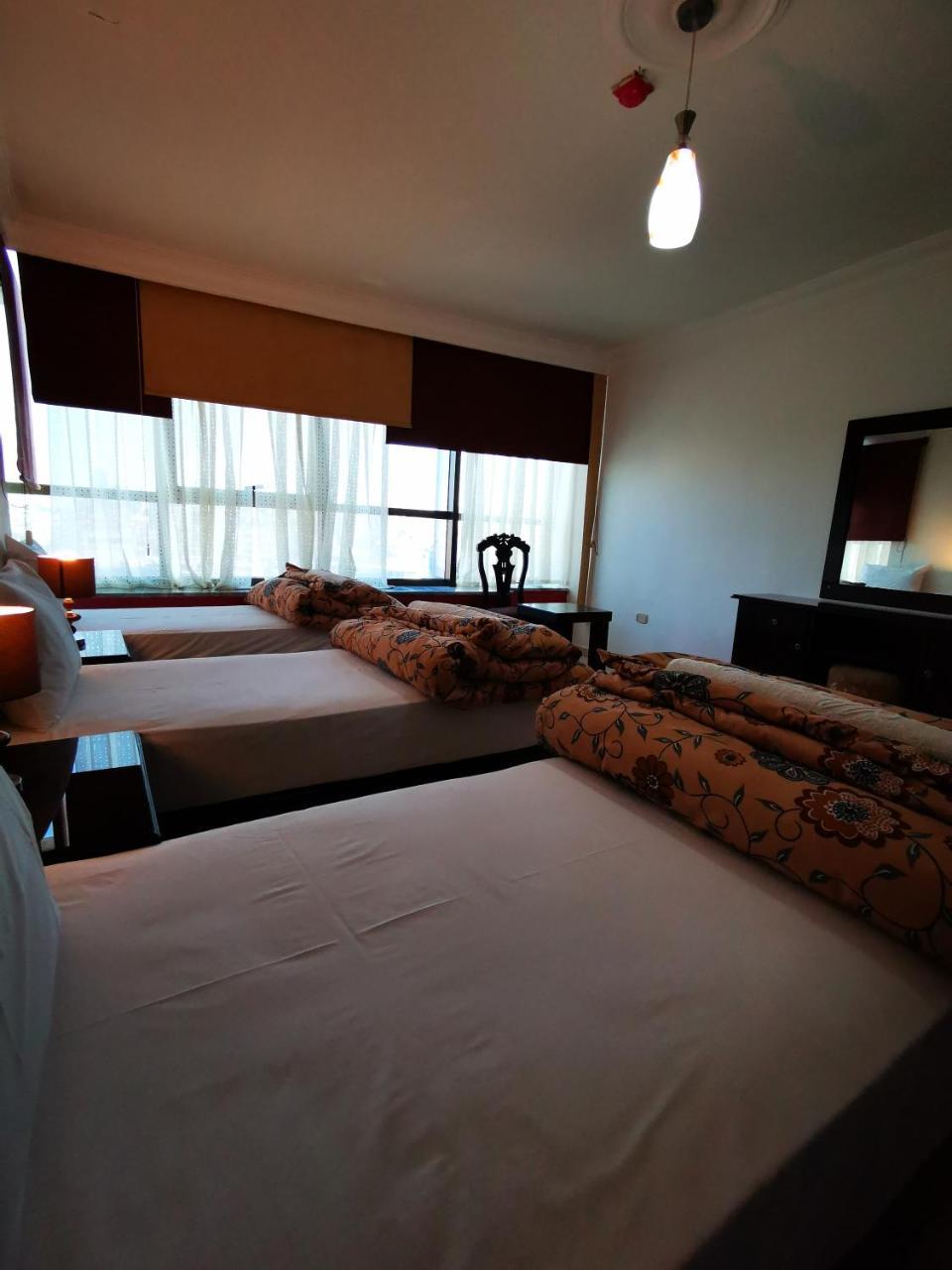 Al Fakher Hotel Apartments & Suites Amman Eksteriør billede