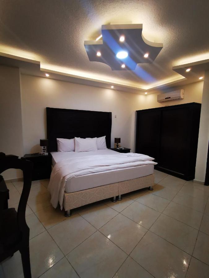 Al Fakher Hotel Apartments & Suites Amman Eksteriør billede